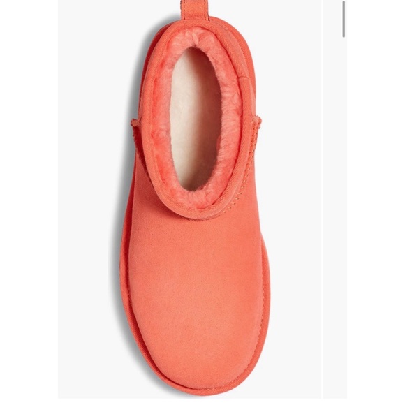 UGG Classic Ultra Mini Platform Boots - Picture 4 of 10